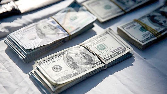 بازار ارز به تحریم‌های آمریکا جواب معکوس داد