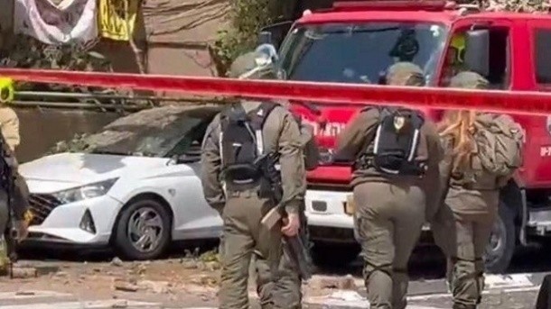 اسرائیلی ها آب ذخیره کنند و موبایلشان را شارژ کنند