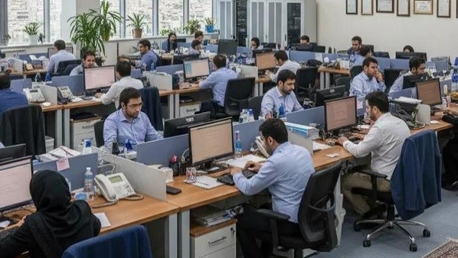 احتمال افزایش حقوق کارمندان