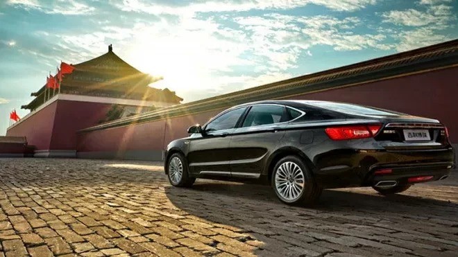 قیمت خودروهای وارداتی کاهش می‌یابد؟