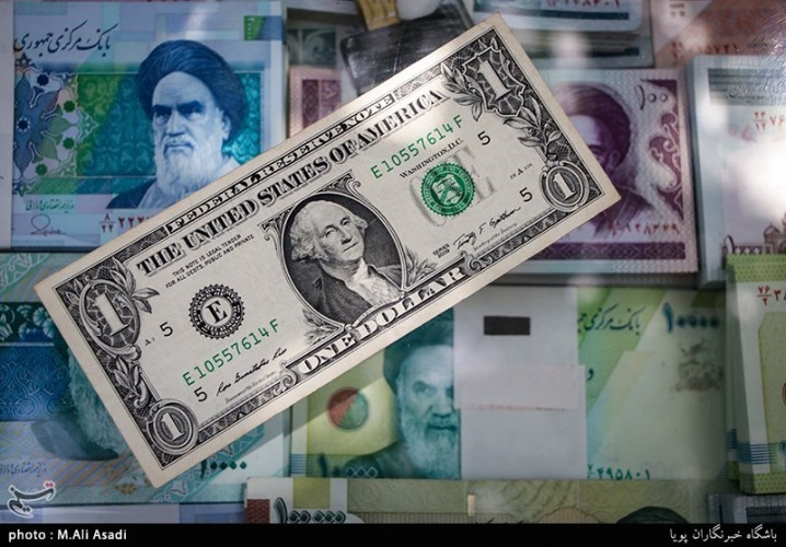 پرداخت سود بالا در بانک‌ها از طریق دلالی سکه و دلار