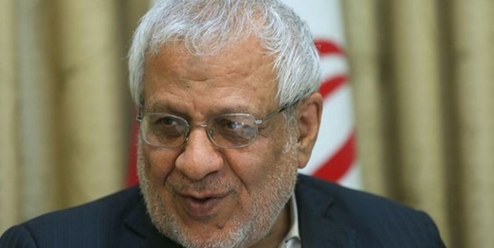 بادامچیان: رفع توقیف نفت کش ایرانی برتری دیپلماسی مقاومت را نشان داد