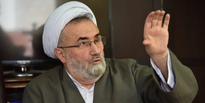 مسیح مهاجری خطاب به رئیس جمهور: محرم را تعطیل کنید تا پاییز رنگارنگی داشته باشیم