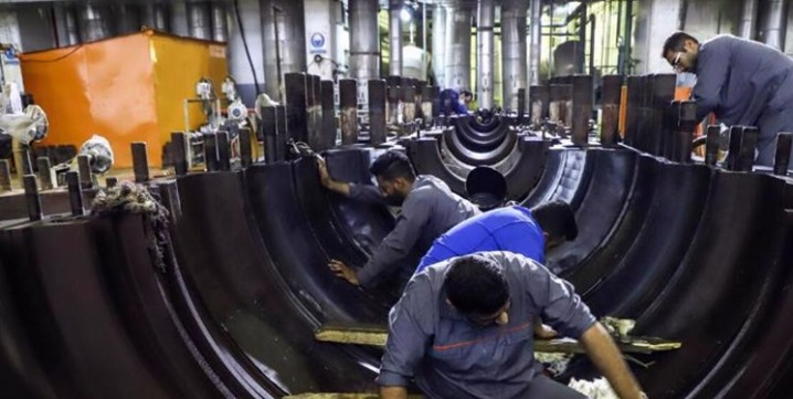 کمیسیون صنایع اتاق ایران در گزارشی تحلیل کرد/راز هجوم به صنایع اشباع