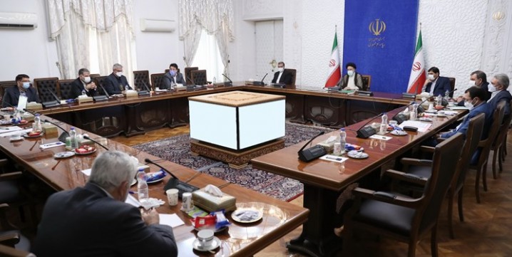 تصمیم ستاد هماهنگی اقتصادی دولت برای اعلام روزانه قیمت اقلام خوراکی از طریق رسانه‌ها