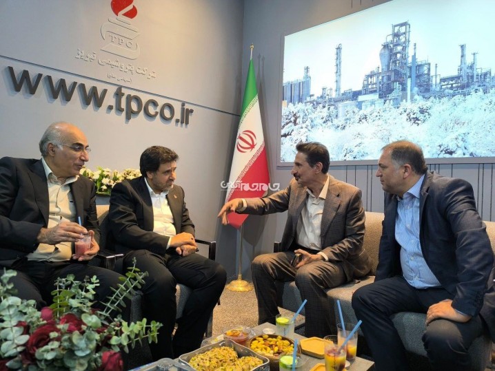 رایزنی‌های پرثمر پتروشیمی تبریز در نمایشگاه ایران پلاست