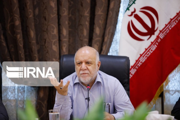 زنگنه: بیش از ۹۵ درصد ارز پتروشیمی‌ها به کشور باز می‌گردد