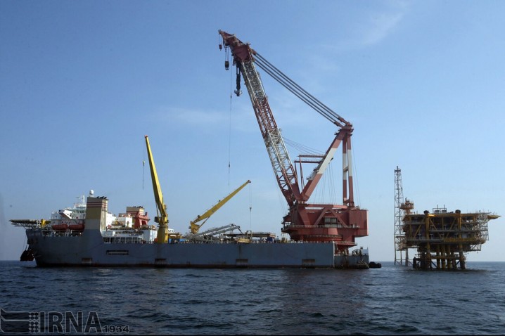 توسعه لایه نفتی پارس جنوبی در قالب قراردادهای جدید نفتی
