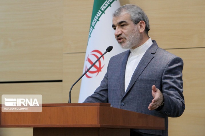 کدخدایی: در بررسی صلاحیت‌ها ادله و مستندات کافی ملاک باشد