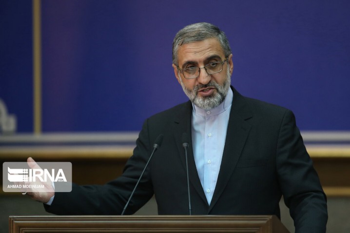 قواعد حقوقی اضطرار به شرایط کرونایی حاکم است