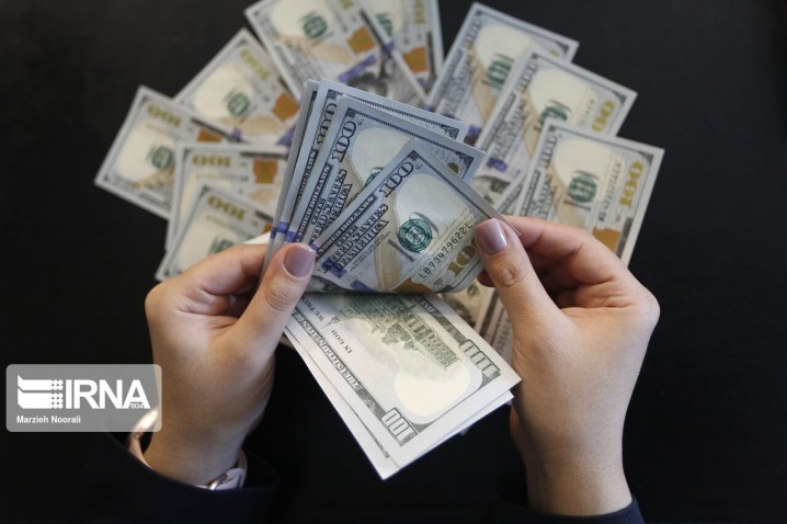 قیمت دلار پس از پایان تعطیلات به کدام سو میرود؟