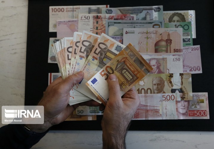 اصلاحات ارزی برای اقتصاد ایران ضروری بود/ حمایت از اقشار ضعیف بیشتر شود