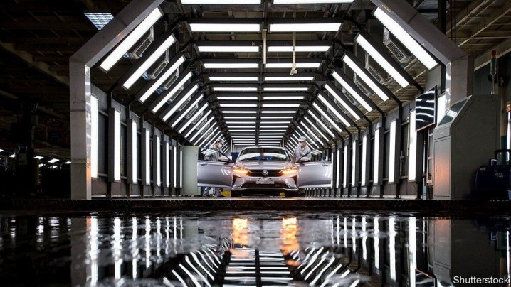 ویروس کرونا چه بلایی بر سر «خودروسازان» آورده است؟