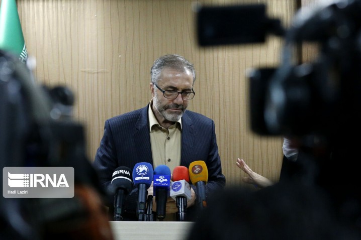 ذوالفقاری: عبور از مرزهای زمینی به عراق ممنوع است