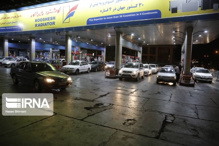 اتصال ۲۱۰۰ پمپبنزین به سامانه هوشمند سوخت