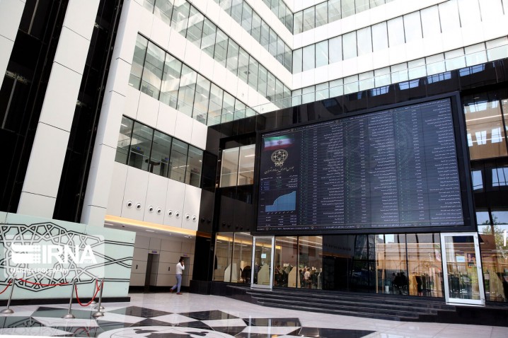 شرط رشد بازار سهام در سال ۱۴۰۲ چیست؟/ اقدام مثبت سازمان بورس در بازگشت اعتماد