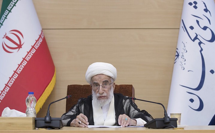 تاکید آیت‌الله جنتی بر ضرورت رعایت پروتکل‌های بهداشتی در محرم