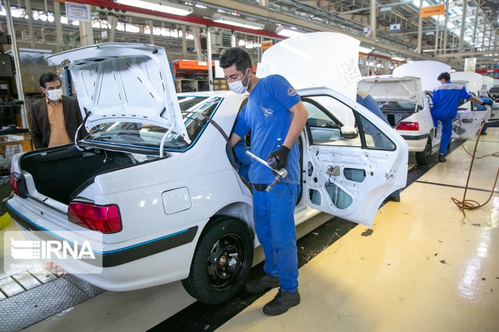تولید خودروسازان بزرگ به حدود ۴۳۰ هزار دستگاه رسید