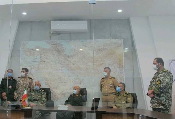 دشمنان از آزمودن قدرت اراده و قدرت ارتش و سپاه پرهیز کنند