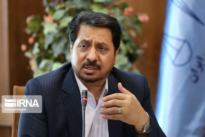 مجازات والدینی که مانع تحصیل کودک می‌شوند