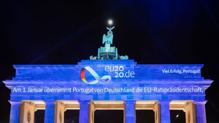 انتقال ریاست دوره ای شورای اروپا؛ بحران‌ها همچنان باقی است