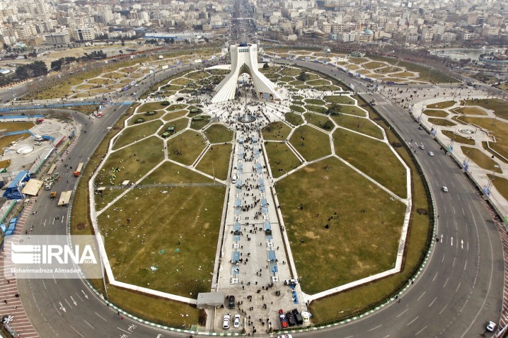 بازار تهران آرام؛ فضای مجازی در تب و تاب