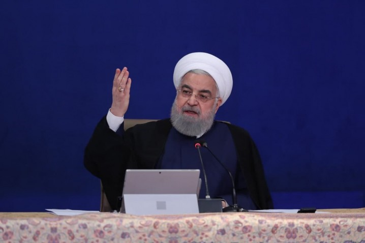 روحانی: تصمیمات نظام اگر پشتوانه مردم را نداشته‌ باشد مشروعیت نخواهد داشت
