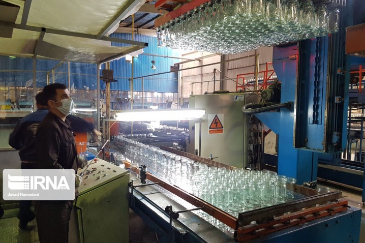 اقتصاد دانش‌بنیان زمینه را برای اشتغال جوانان متخصص فراهم می‌کند