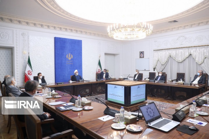 نگاهی به عملکرد دولت دوازدهم زیر ضربه های تحریم و کرونا