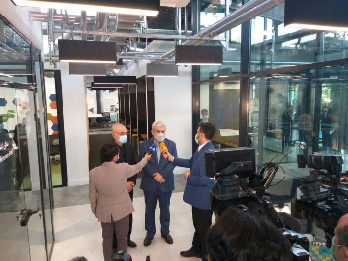 افتتاح «مرکز فناوری و نوآوری رسا» از سوی رییس سازمان انرژی اتمی