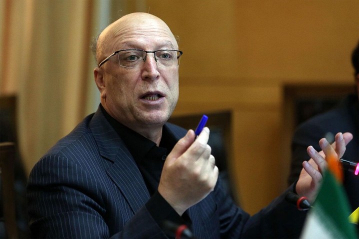 وزیر علوم: امکان آموزش حضوری برای همه دانشجویان فعلا وجود ندارد