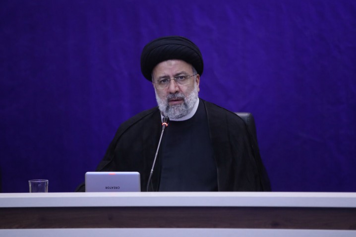 واردات واکسن کرونا ازسوی هر نهاد یا شخصی تحت نظارت وزارت بهداشت باشد