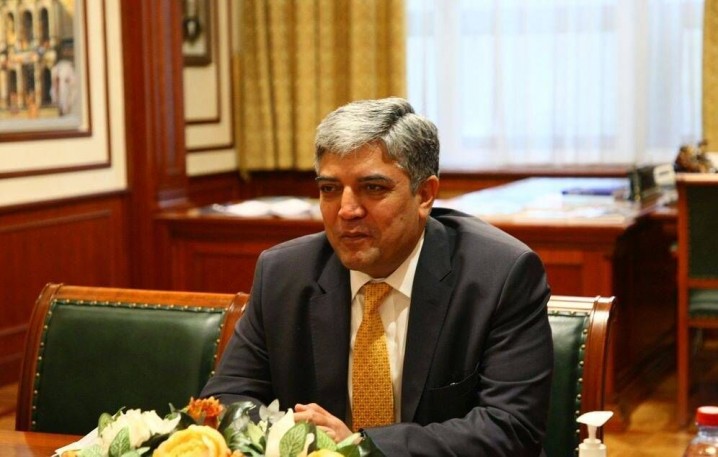 سفیر پاکستان: نمی توانیم مواضع خود را بر طالبان تحمیل کنیم