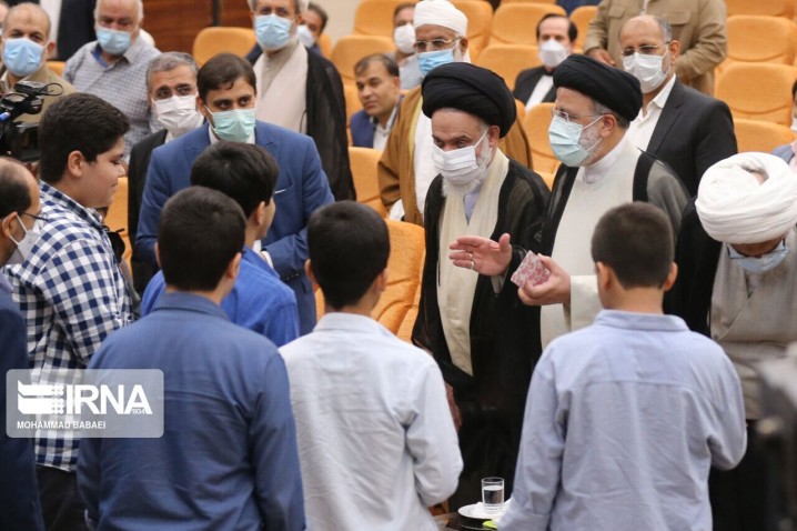 تصمیم‌گیری برای جبران عقب ماندگی بوشهر در ششمین جمعه سفر