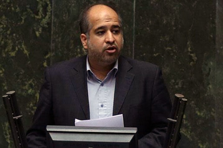 تخلف وزارت علوم دولت قبل در موضوع بورسیه‌ها محرز است