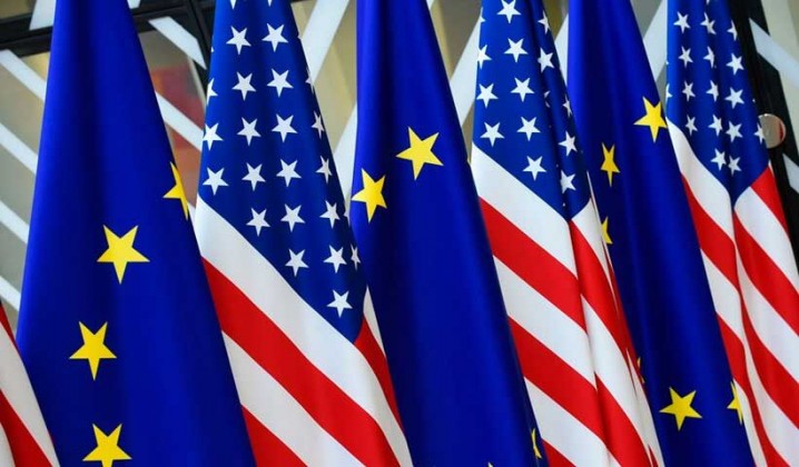 عملیات روانی غرب قبل از مذاکرات هشتم آذر