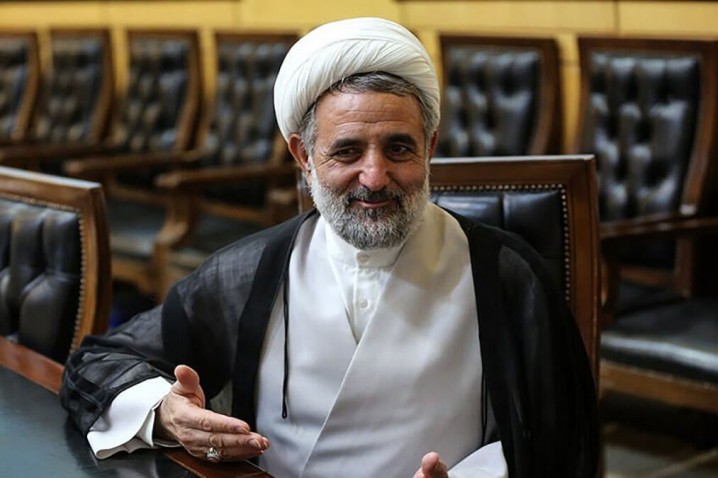 رییس جمهور و دولت از جان و دل پای کار مردم هستند/ مواضع قالیباف رای همه نمایندگان نیست