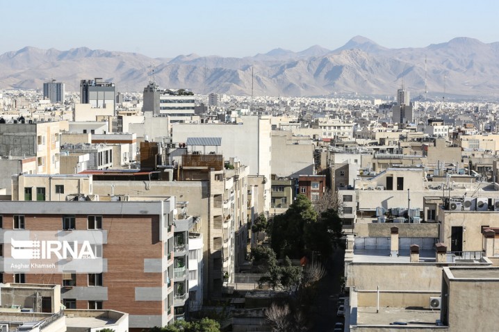 ریزش قیمت مسکن در سال ۱۴۰۱ قطعی است/ جریان تخلیه حباب قیمت ملک ادامه دارد