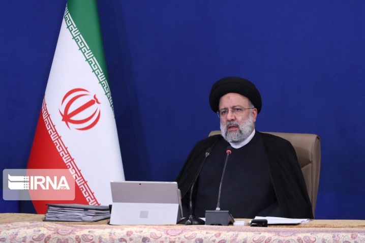 رییس‌جمهور: نظام پرداخت حقوق فوری اصلاح شود