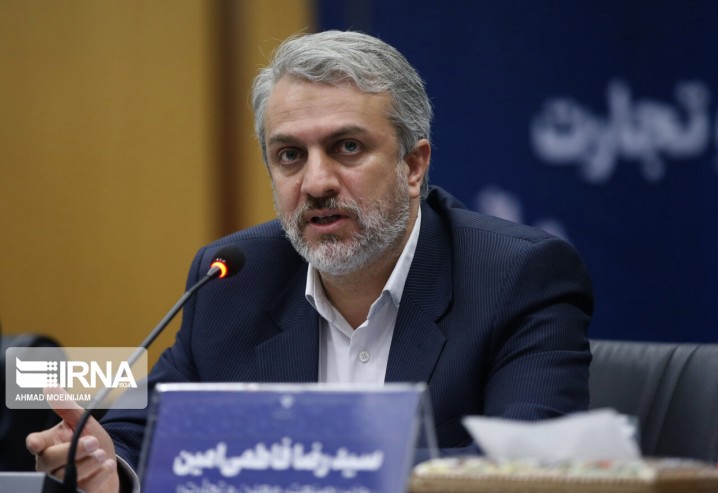 تماس‌های مردم با سامانه ۱۲۴ را شخصا بررسی می‌کنم/ انحصاری در واردات خودرو نداریم