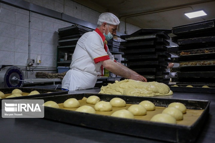 عرضه آرد و نان کامل و استاندارد با اراده قطعی دولت سیزدهم محقق شد