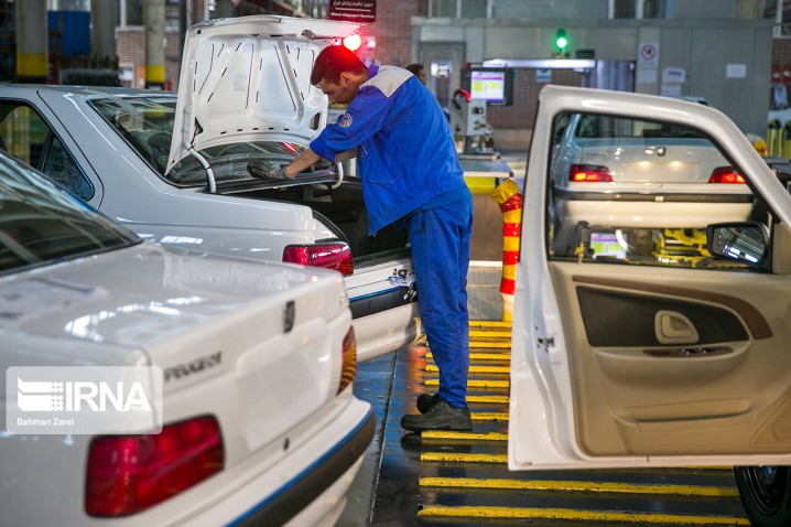 انتقاد رییس سازمان ملی استاندارد ایران از کیفیت پایین خودروهای داخلی