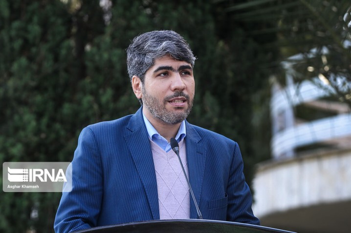 لطیفی: عدم رعایت تغییر ساعت کاری دستگاه های دولتی تخلف است/ وزارت نیرو پیگیری کند