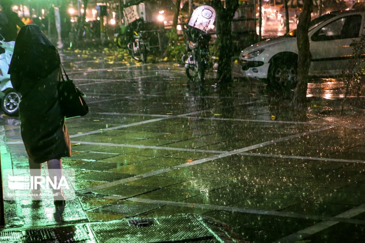 ورود سامانه بارشی و آغاز بارش‌ها در کشور/ کاهش دما از روزهای آینده در بیشتر مناطق