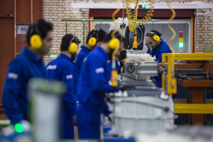 طرح مالیات بر عایدی سرمایه نقدینگی‌های سرگردان را به سمت تولید می‌برد