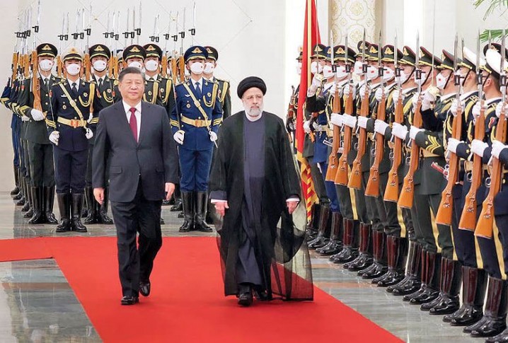 روابط ایران و چین در ۱۴۰۱؛ بهار در زمستان