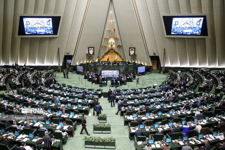 بررسی «لایحه حجاب و عفاف» فوریتی شد