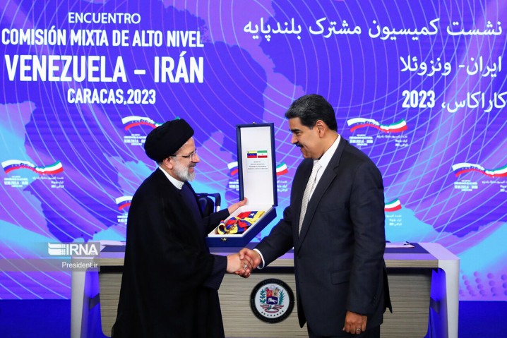 ایران با ونزوئلا،کوبا ونیکاراگوئه پیوند منافع دارد/مقابله با آمریکا وحمایت از نظام چندقطبی