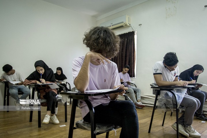 با اضطراب شب امتحان چه کنیم؟