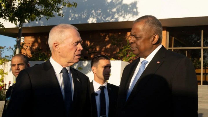 رسانه آمریکایی: وزیر دفاع آمریکا از اسرائیل خواست از گسترش جنگ با حزب‌الله پرهیز کند